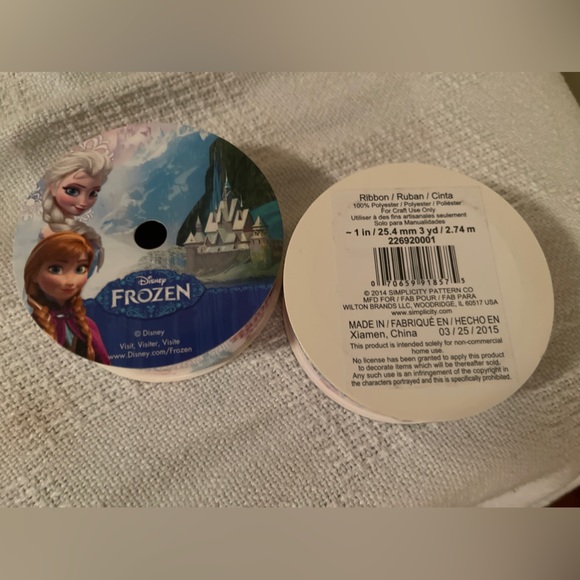 FROZENRibbon (10) bulk 10; BRAND NEW APPOX 33 yards - Picture 2 of 2